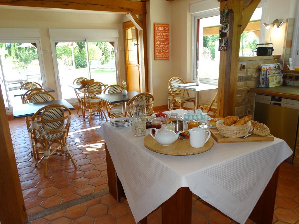 Le Clos Leonard Amboise Luaran gambar