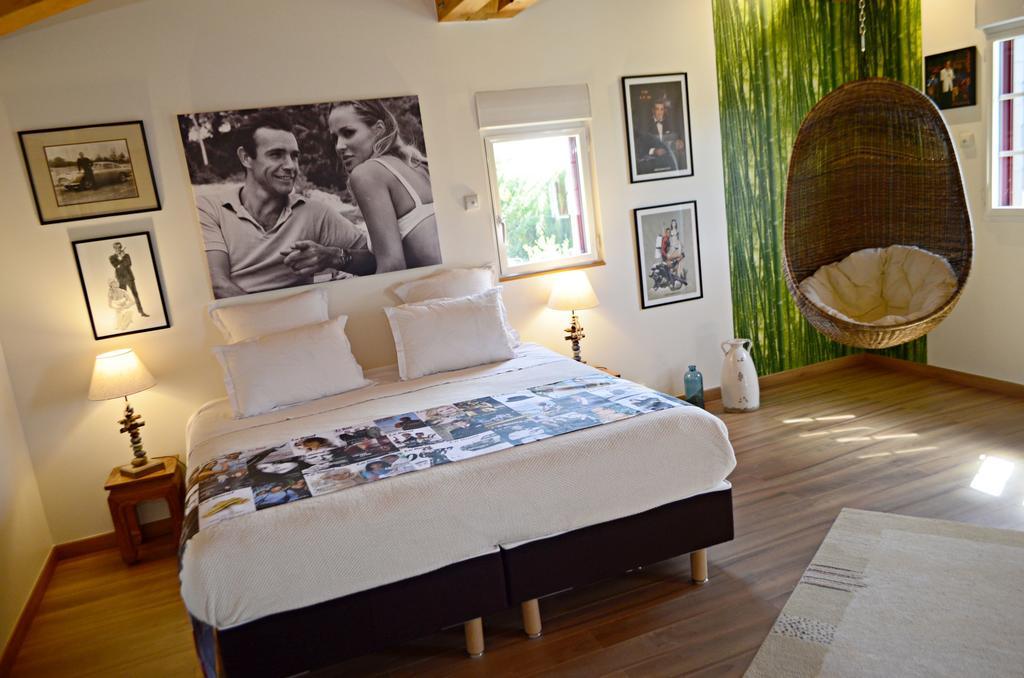 Le Clos Leonard Amboise Luaran gambar