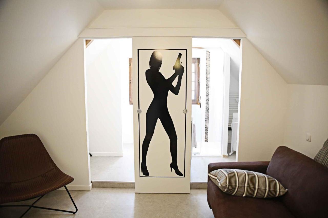 Le Clos Leonard Amboise Luaran gambar