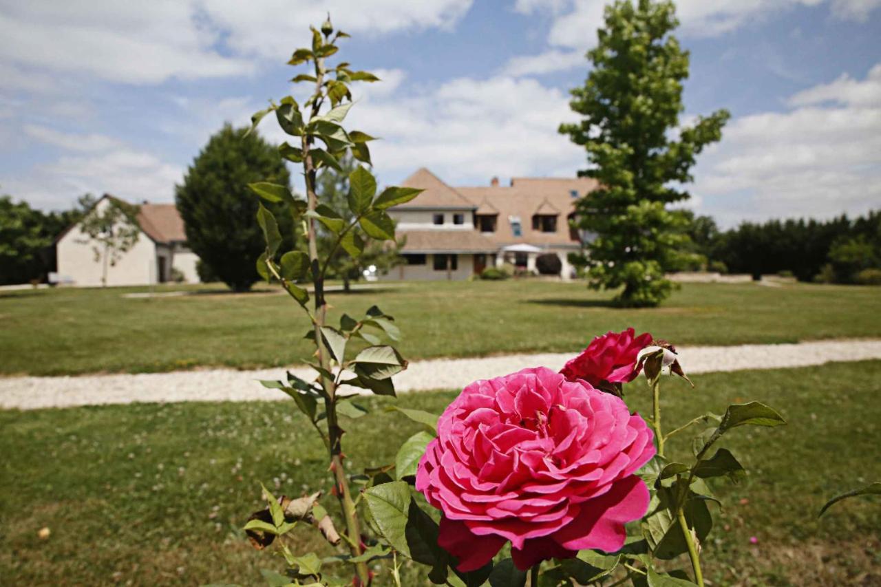 Le Clos Leonard Amboise Luaran gambar
