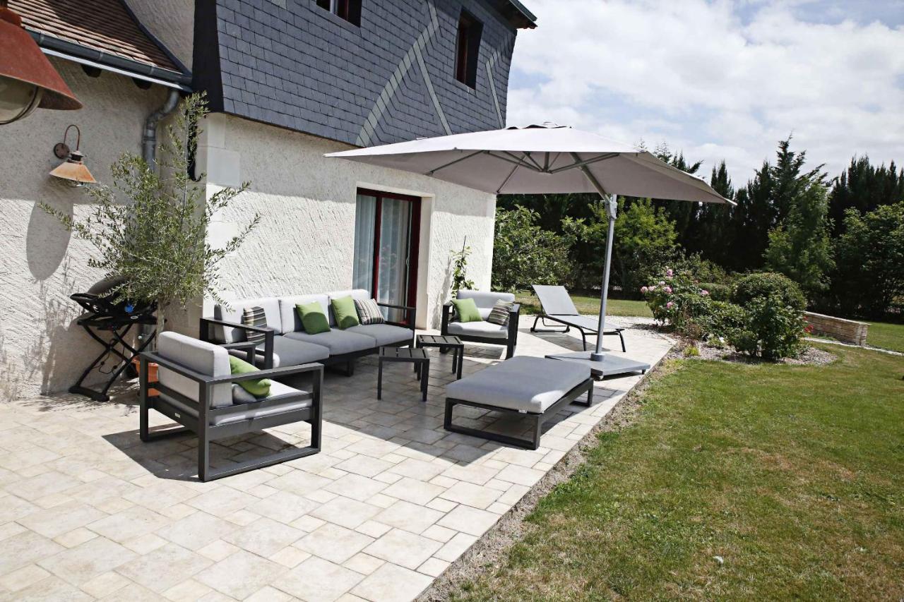 Le Clos Leonard Amboise Luaran gambar